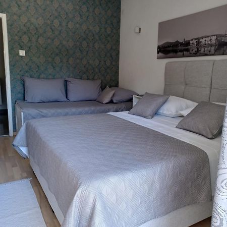 טרוגיר Studio Apartman Marija מראה חיצוני תמונה
