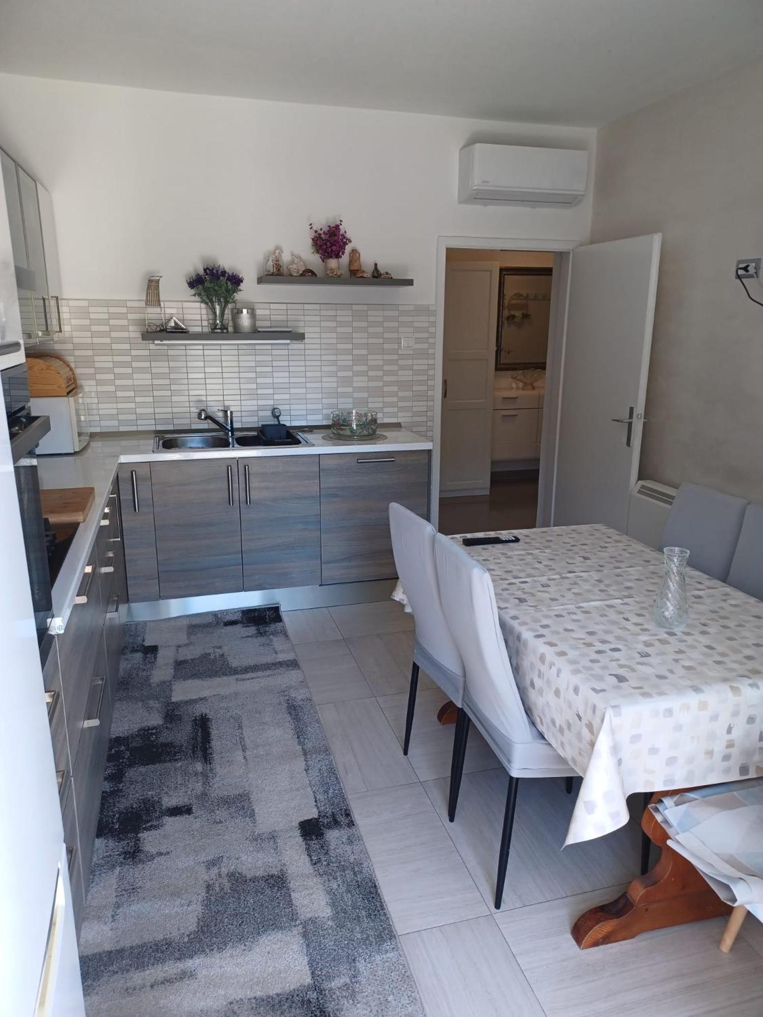 טרוגיר Studio Apartman Marija מראה חיצוני תמונה