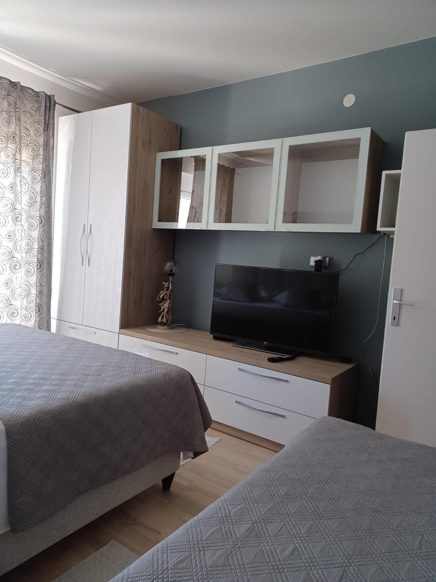 טרוגיר Studio Apartman Marija מראה חיצוני תמונה